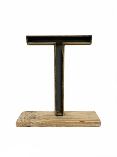Letra T Classic con Peana 24x26.5Hcm