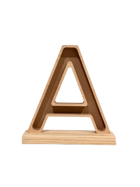 Letra A Premium con Peana 23x24.5Hcm