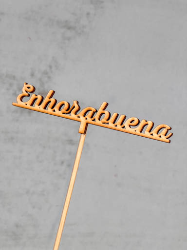 Pick Madera Enhorabuena Palo 50cm  "T10"